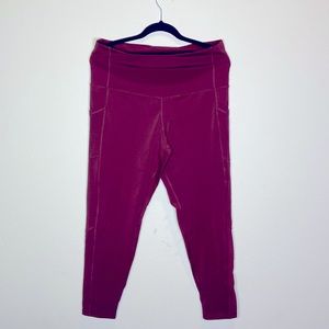 Maroon Women workout pants (spandex). With side pockets. Size XXL.